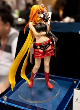 Bakuretsu Tenshi - Meg (phi)